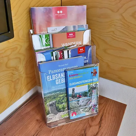 アパート Moderne Im Herzen Von ケーニッヒスシュタイン・アン・デ・エルベ