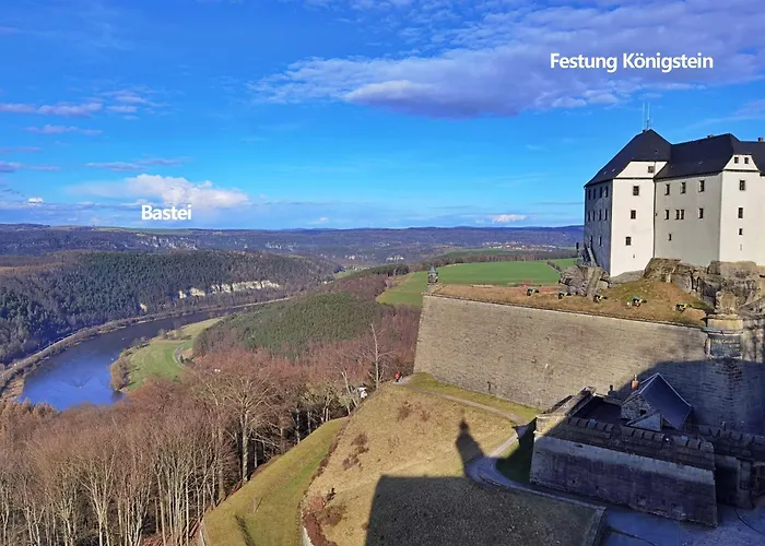 Moderne Im Herzen Von * كونيجشتاين آن دير إلب